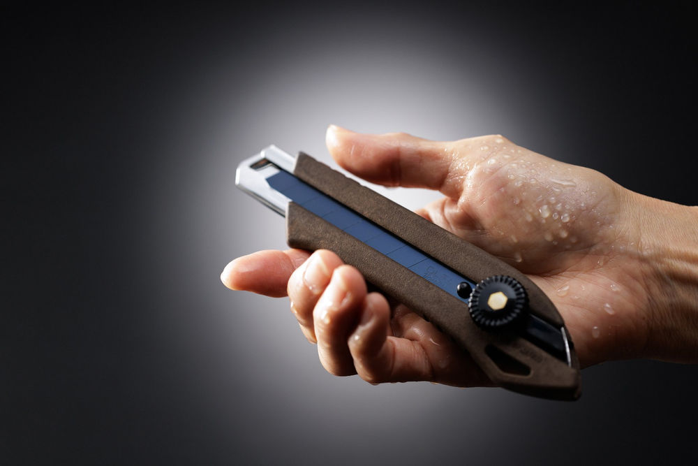 Нож с сегментированным лезвием WOOD-PP Models 18 мм OLFA OL-WD-L