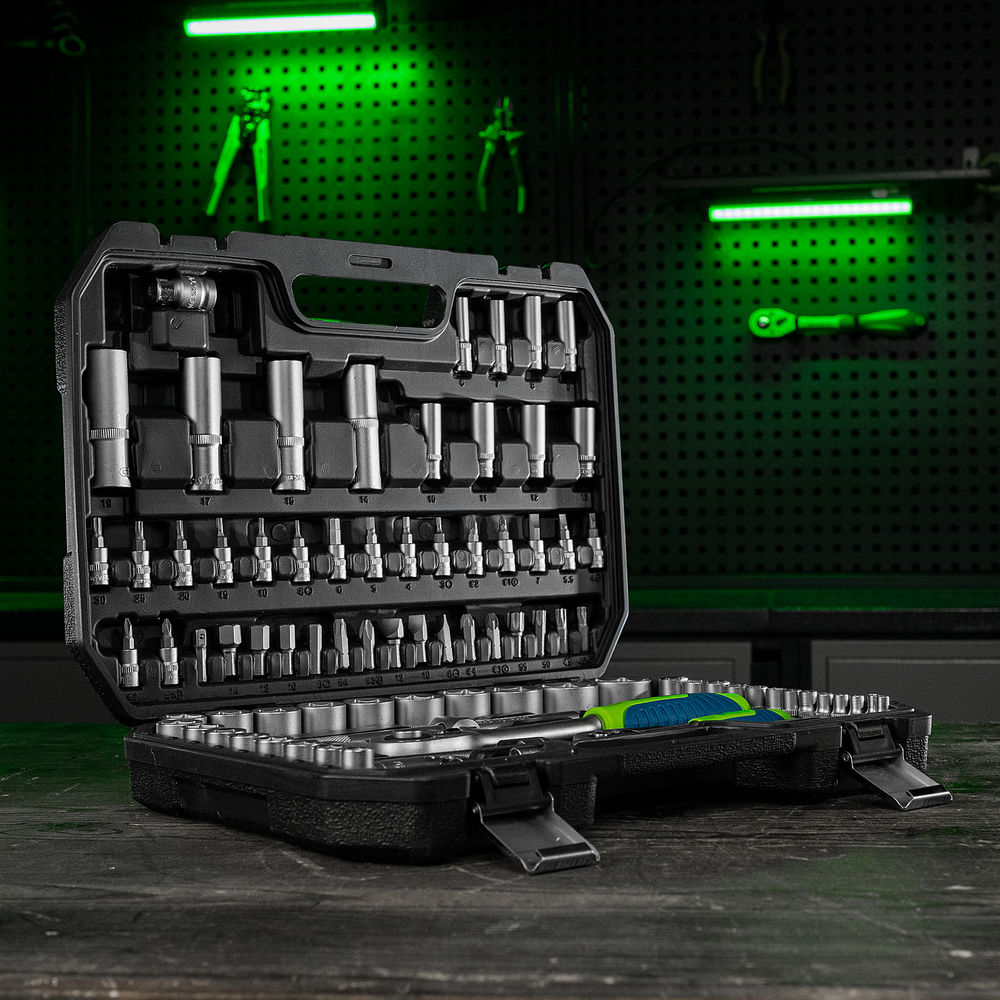 Набор инструментов, 1/2, 1/4, пластиковый кейс, 94 предмета// Сибртех