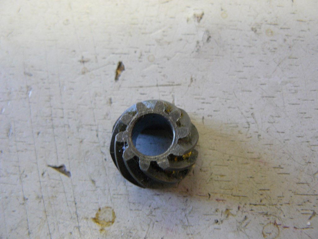 Шестерня ведущая D19.4x14 Z10 (U503-211-025)