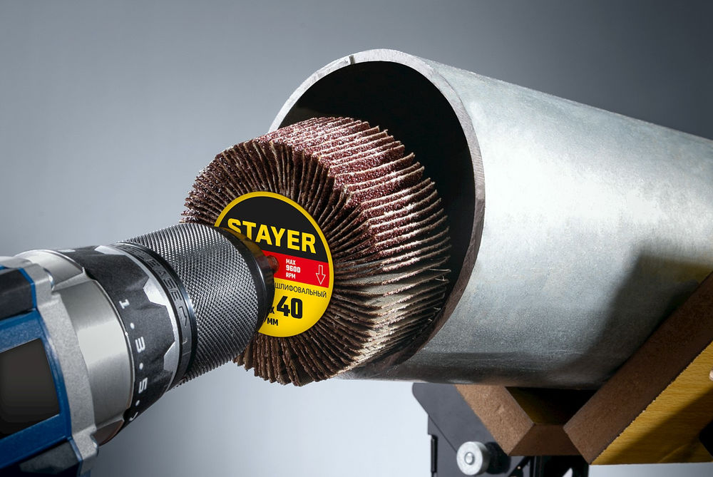Круг шлифовальный лепестковый d 60 x 30 мм, P60, на шпильке d 6 мм STAYER 36608-060