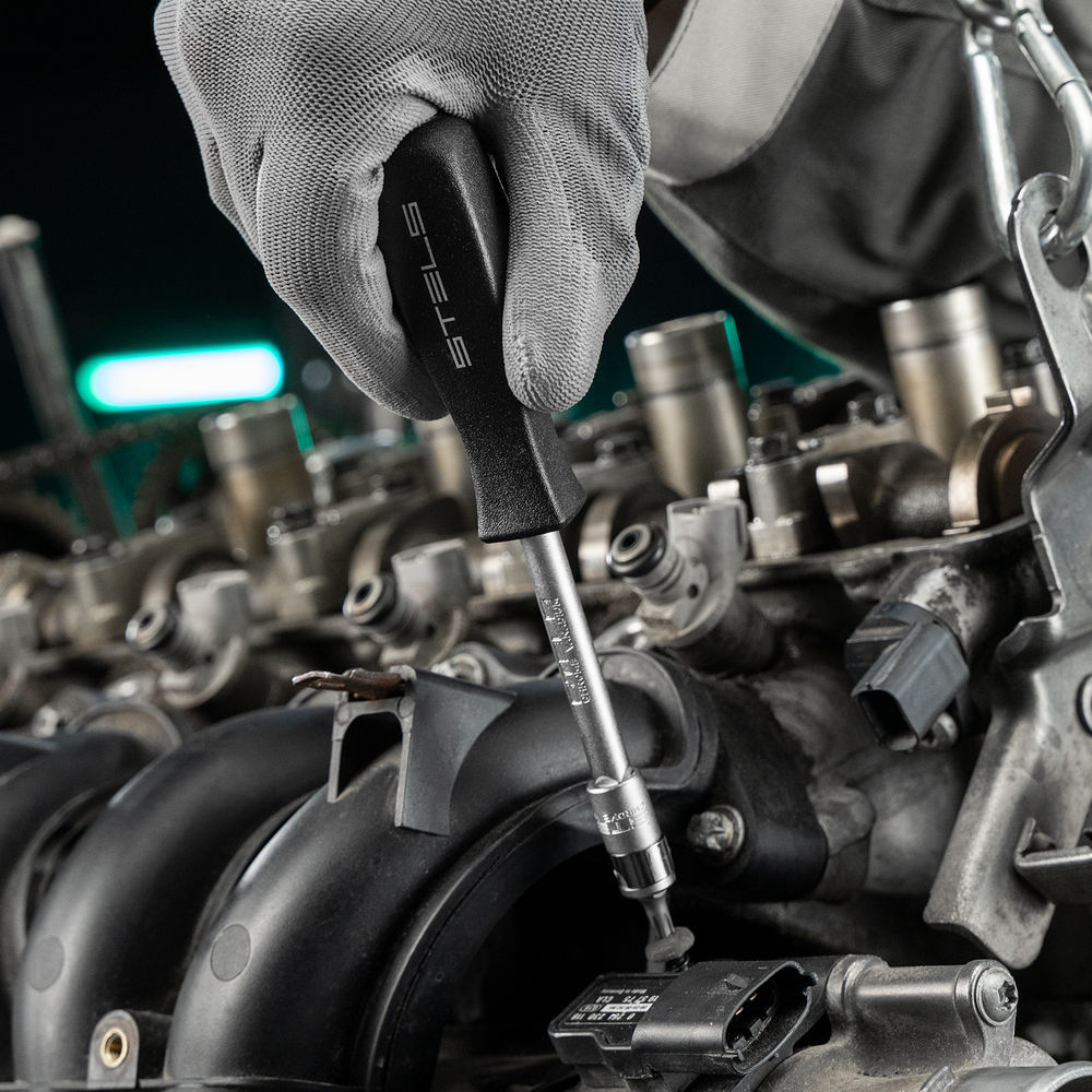 Набор инструментов, 1/2,3/8, 1/4, CrV, пластиковый кейс 142 предмета Stels