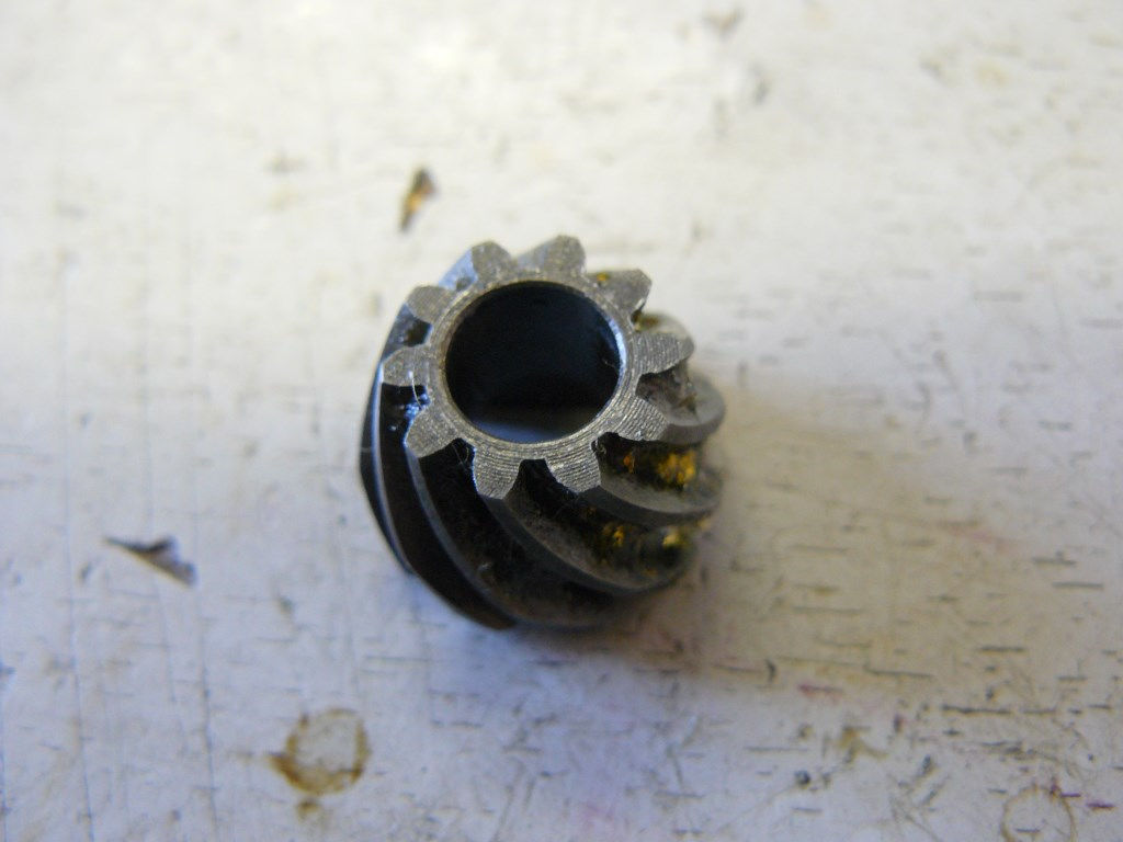 Шестерня ведущая D19.4x14 Z10 (U503-211-025)