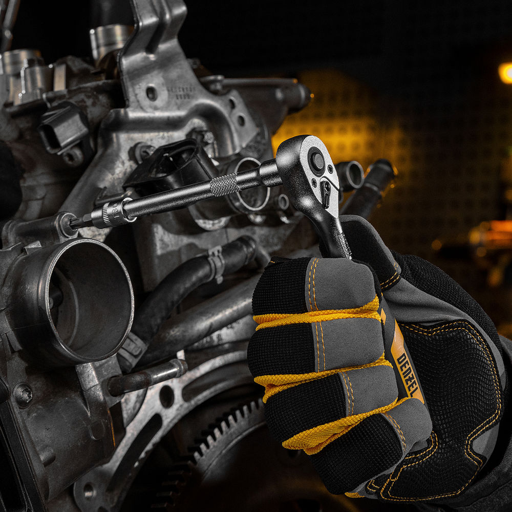 Набор инструментов, 1/2, 1/4, CrV, S2, пластиковый кейс, 84 предмета Denzel