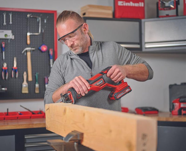 Пила сабельная акк. Einhell PXC TE-AP 18/26 Li, 18В,ход 26мм,0-2600/мин,180мм,Quck,без АКК и ЗУ (4326290)