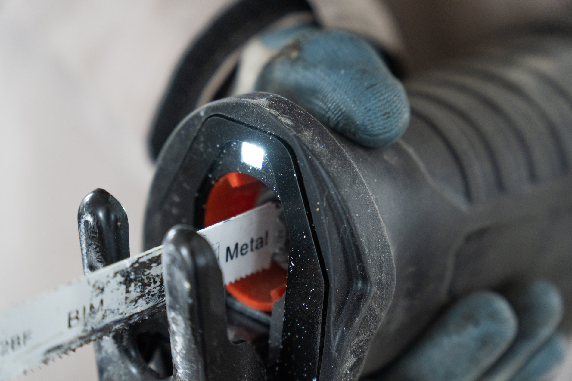 Сабельная пила, бесщ.мотор, с 1 АКБ, 1 ЗУ X2 20В