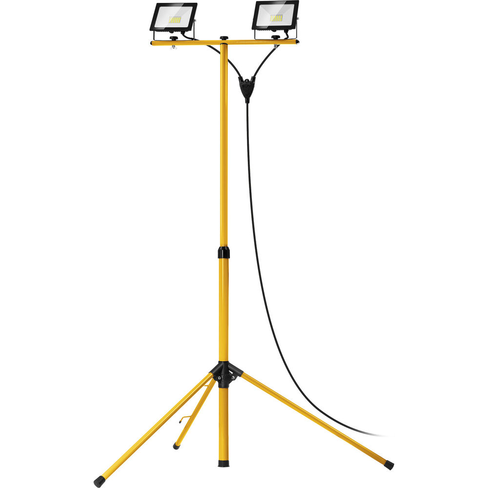 Прожекторы светодиодные на штативе 2 х 30 Вт, 6500 К, IP 65, 1.6 м LED-MAX STAYER 56925-2-30