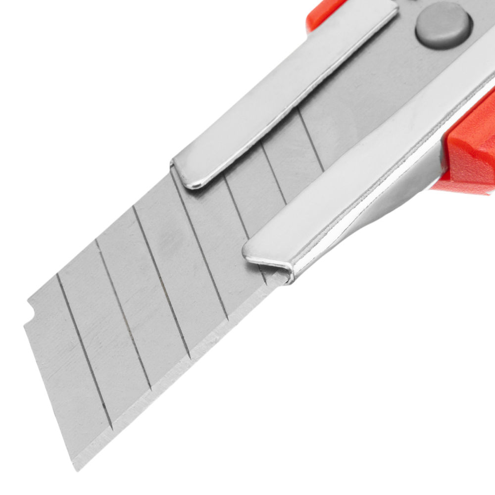 Нож, 18 мм, выдвижное лезвие Quick blade металлическая направляющая, двойная фиксация, эргономичная двухкомпонентная рукоятка Matrix (78936)
